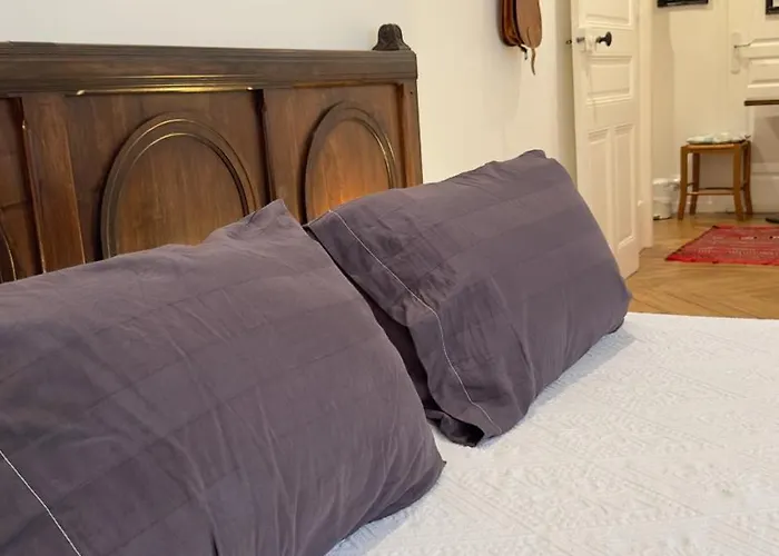 De Charme Au Coeur Du Vieux -confort & Calme 3*