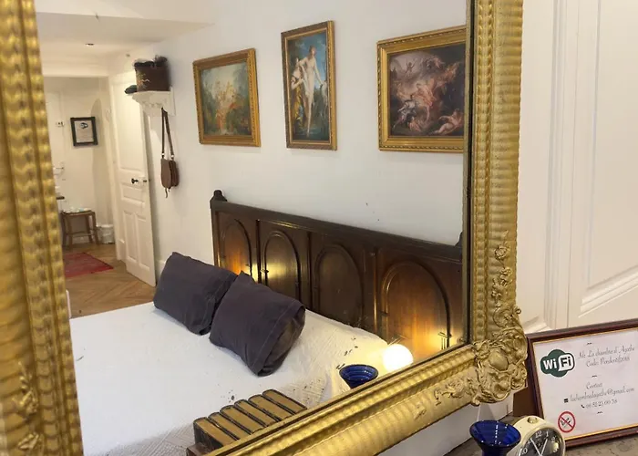 De Charme Au Coeur Du Vieux -confort & Calme Panzió