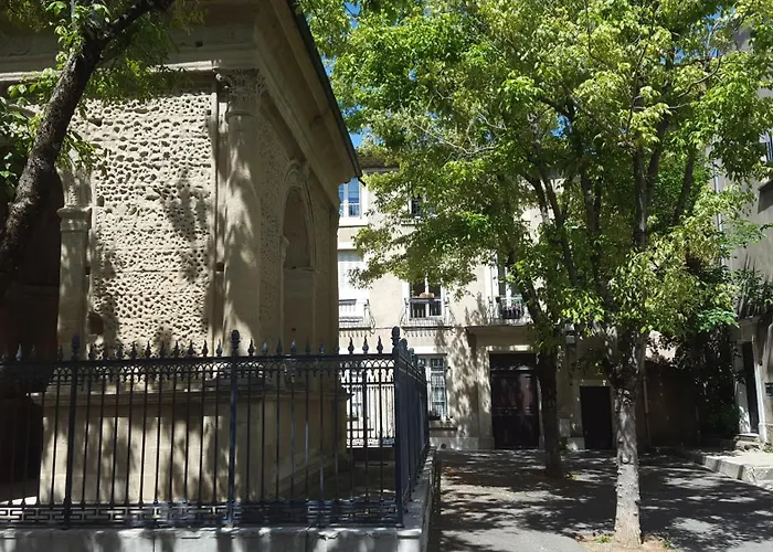 De Charme Au Coeur Du Vieux -confort & Calme Panzió