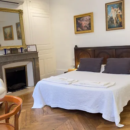 De Charme Au Coeur Du Vieux -confort & Calme 발랑스