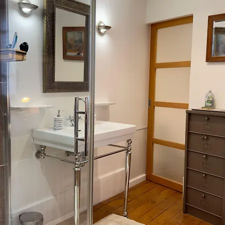 De Charme Au Coeur Du Vieux -confort & Calme 3* 발랑스